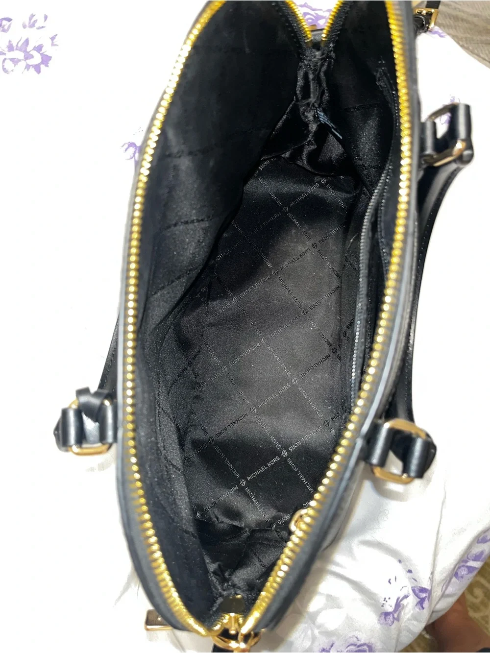 Michael Kors classic michael